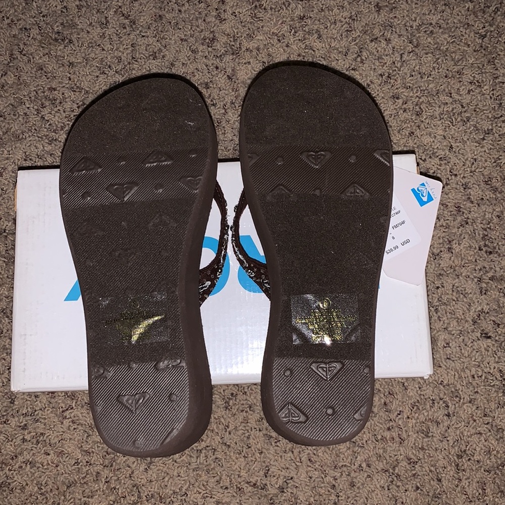 Roxy flip flop flops new with tags! - Picture 3 of 5